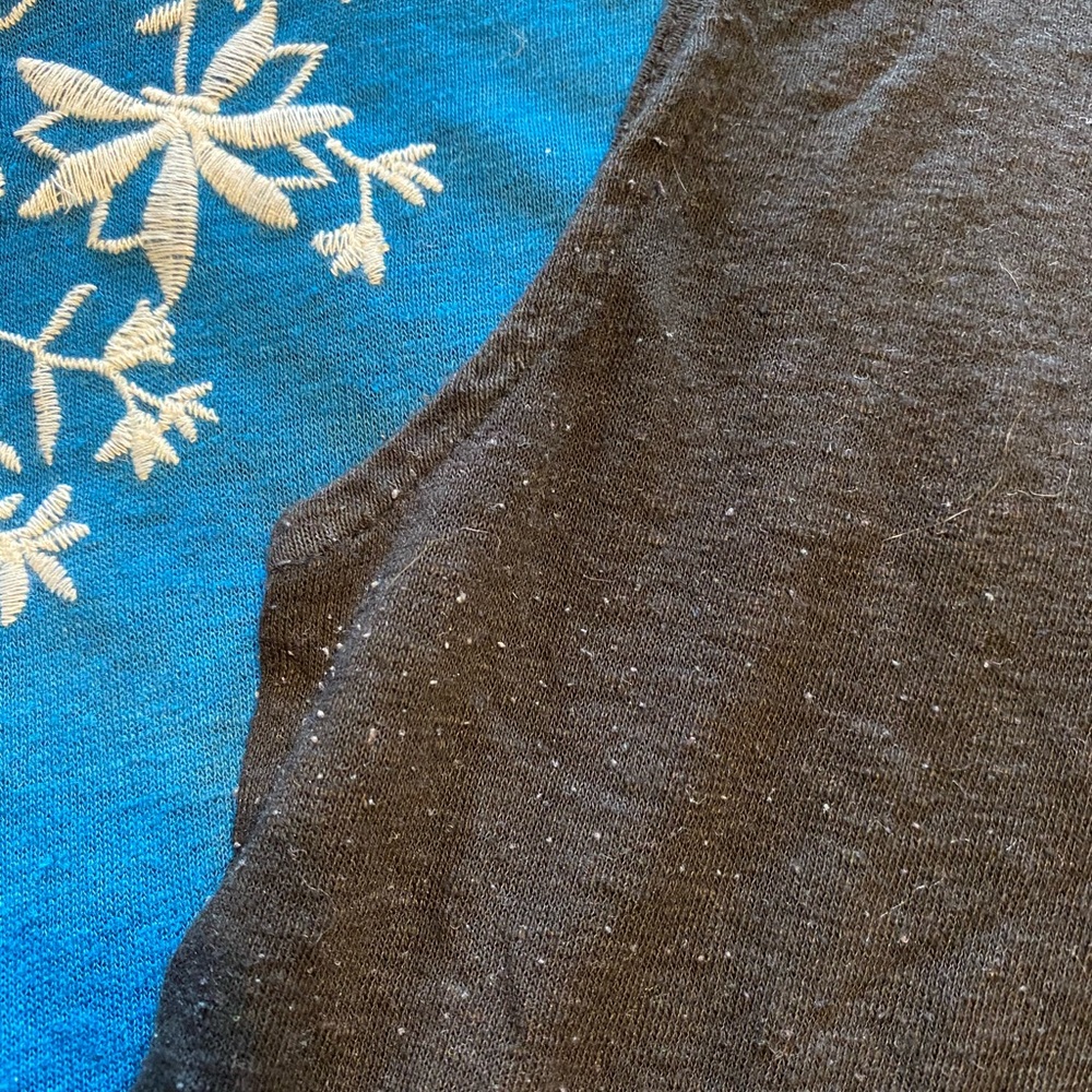 Lot of 2 Old Navy tanks - Picture 4 of 6